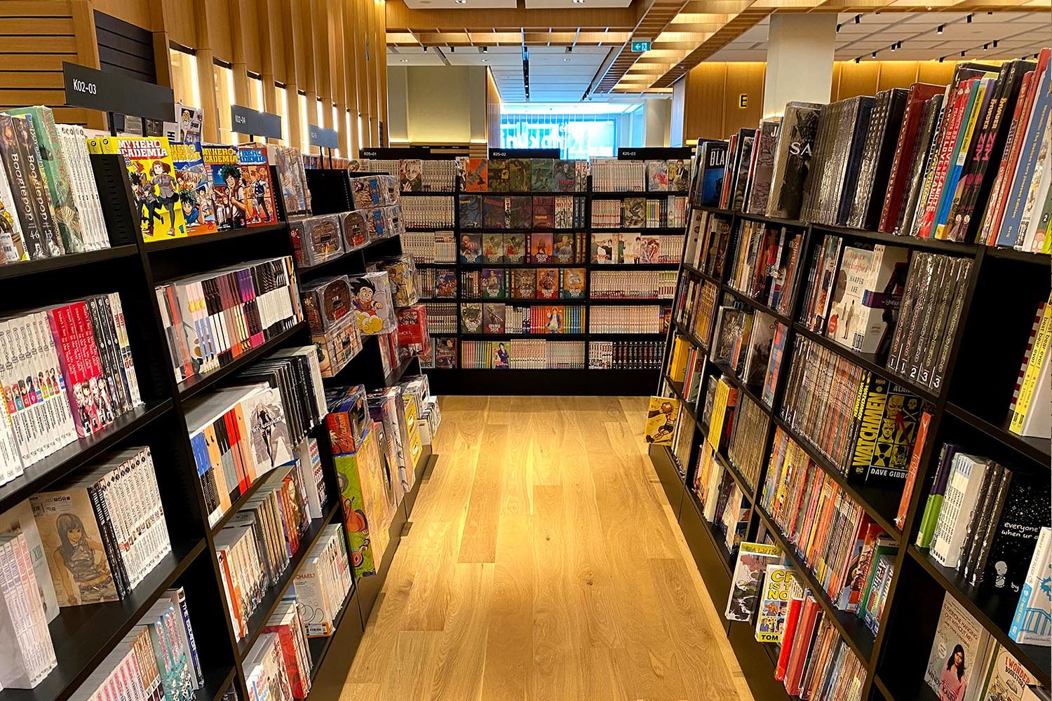 Kinokuniya Abu Dhabi Galleria Al Marya 21
